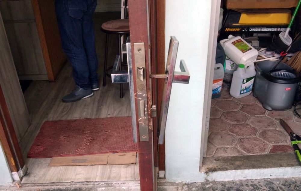 Kafe di Wonokromo Surabaya Diobok-Obok Pencuri, Ipad hingga Uang Raib