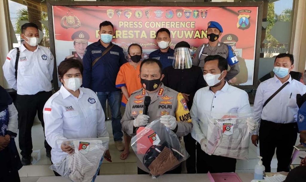 Kakek yang perkosa cucu tirinya diamankan di Mapolresta Banyuwangi