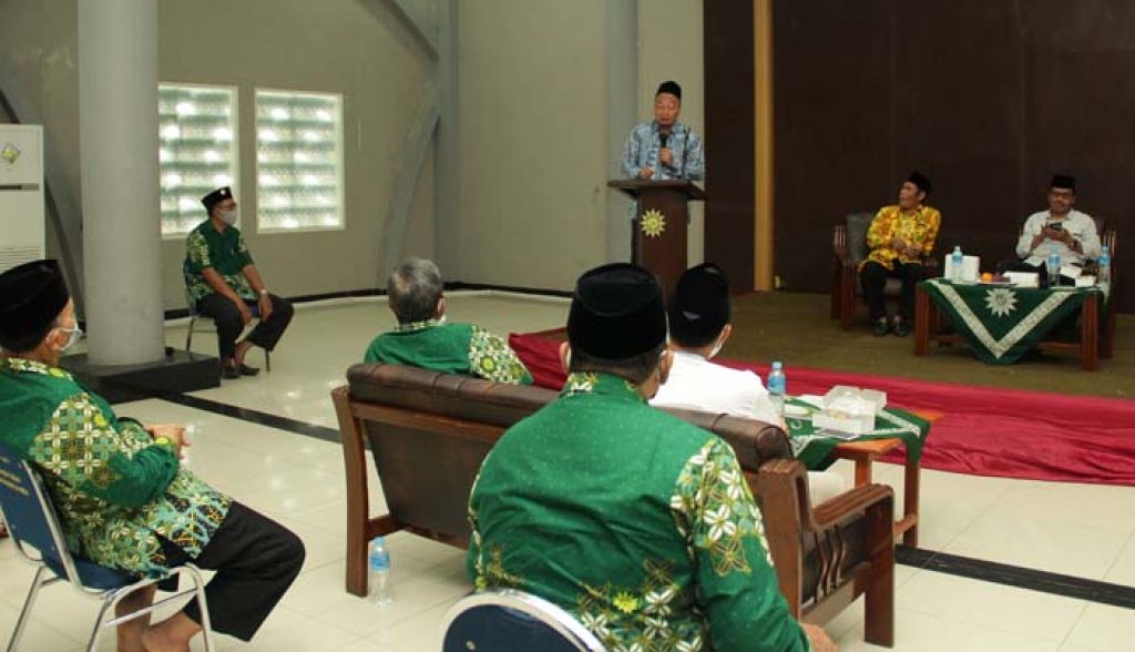 Silaturahmi Qosim-Alif dengan PDM Gresik