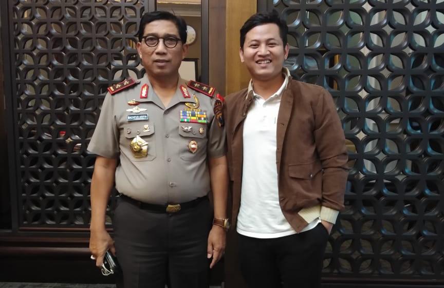 Irjen Pol Machfud Arifin bersama Moch Nur Arifin