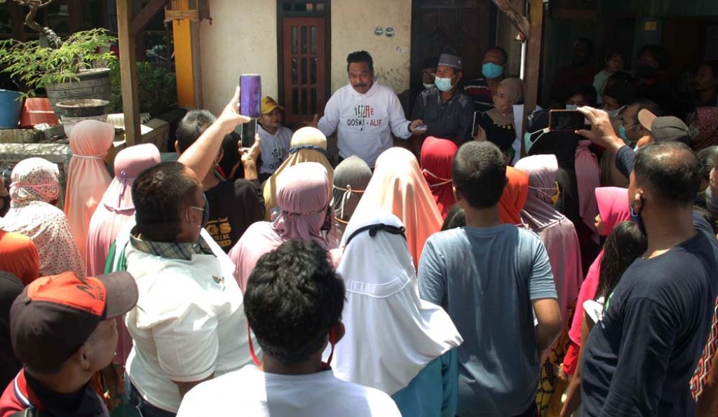 Qosim sapa masyarakat Gresik