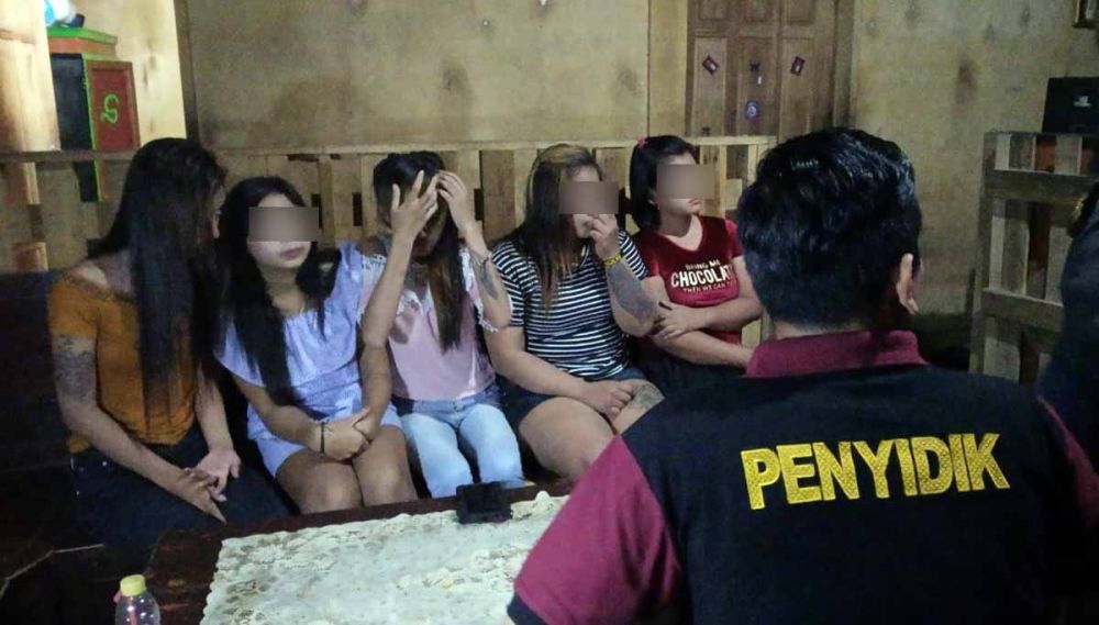 Razia Rumah Karaoke di Tulungagung Amankan Belasan Pemandu Lagu