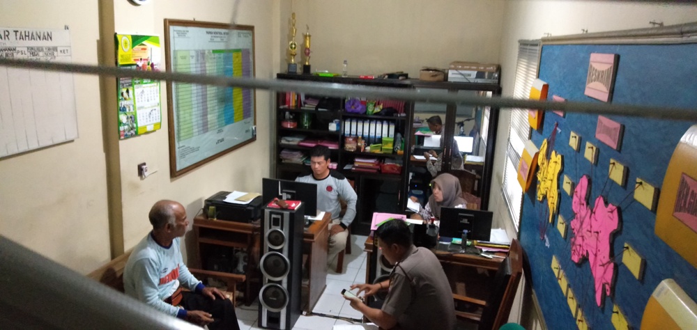 Korban Kasirin saat dimintai keterangan di Mapolsek Jetis