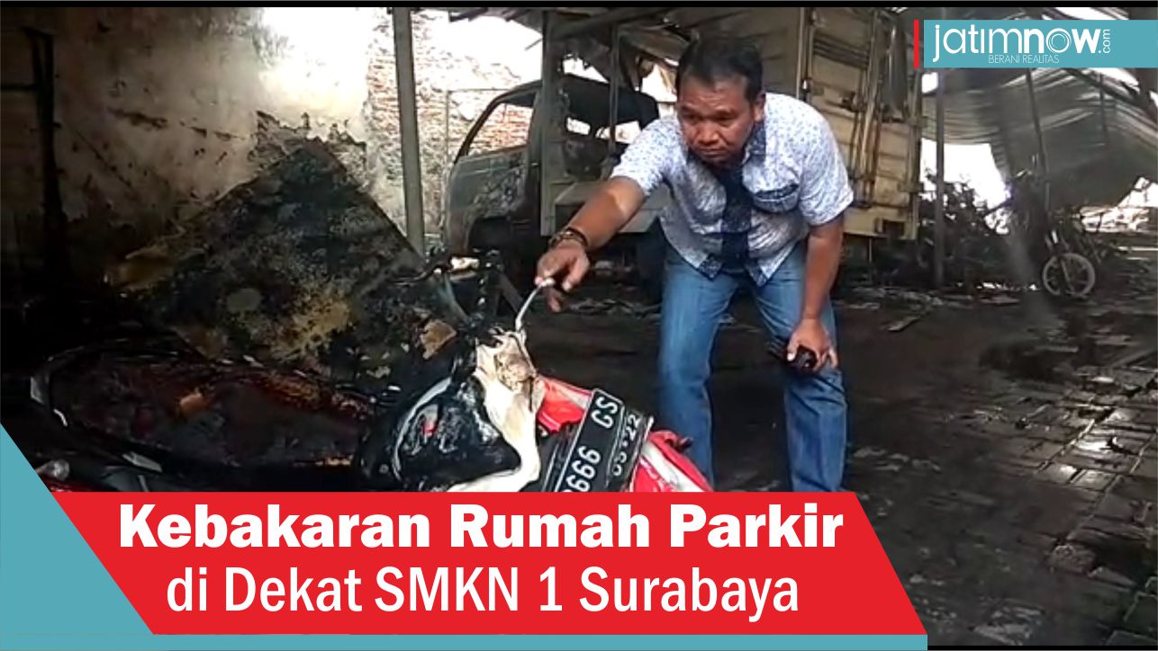 Video: Kebakaran Rumah Parkir di Dekat SMKN 1 Surabaya