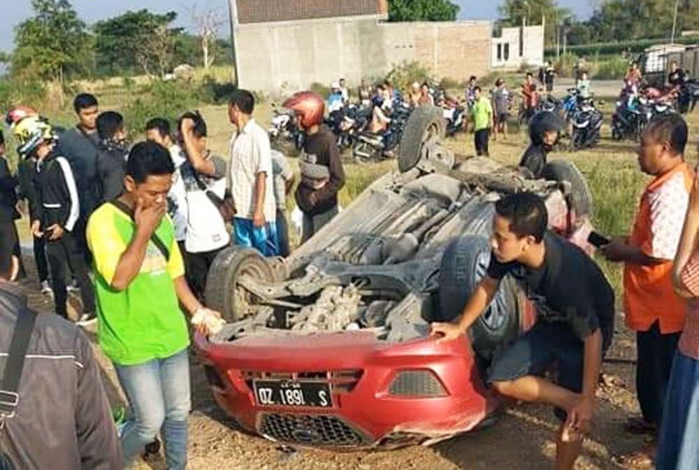 Mobil Tertabrak Kereta Api di Jombang, Dua Orang Dikabarkan Tewas