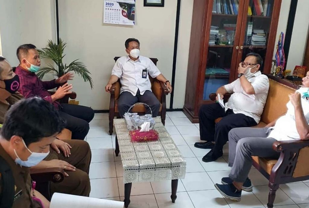 Tim dari Kejari Kota Batu bersama BPKP Jawa Timur