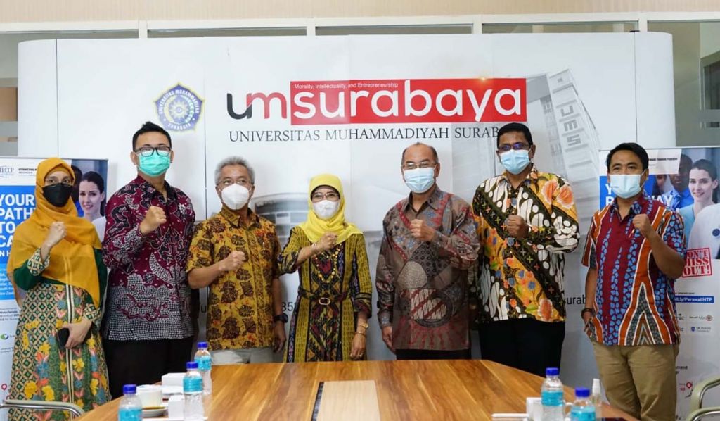 Kerjasama antara Universitas Muhammadiyah Surabaya (UMSurabaya) dan International Healthcare Training Program (IHTP)