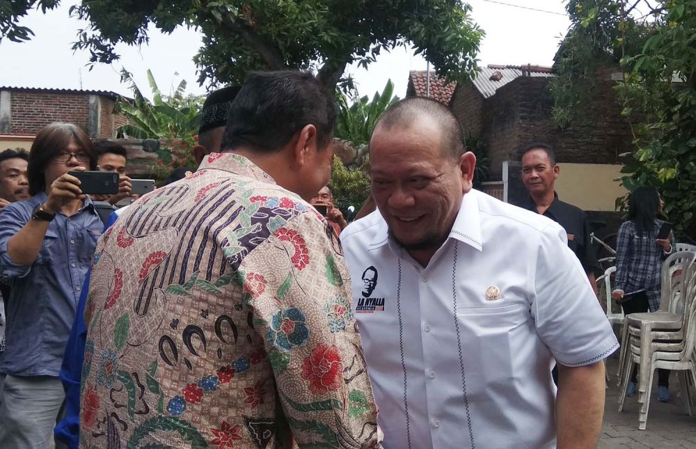 La Nyalla Mattalitti disambut Bupati Mojokerto Pungkasiadi