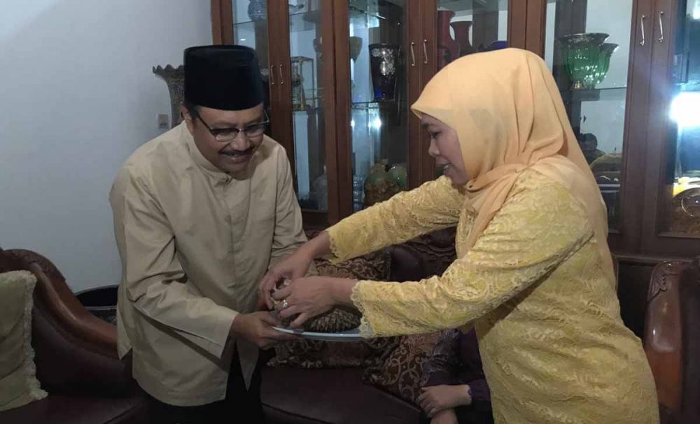 Gubernur Jawa Timur Khofifah Indar Parawansa saat bertemu Gus Ipul beberapa waktu lalu