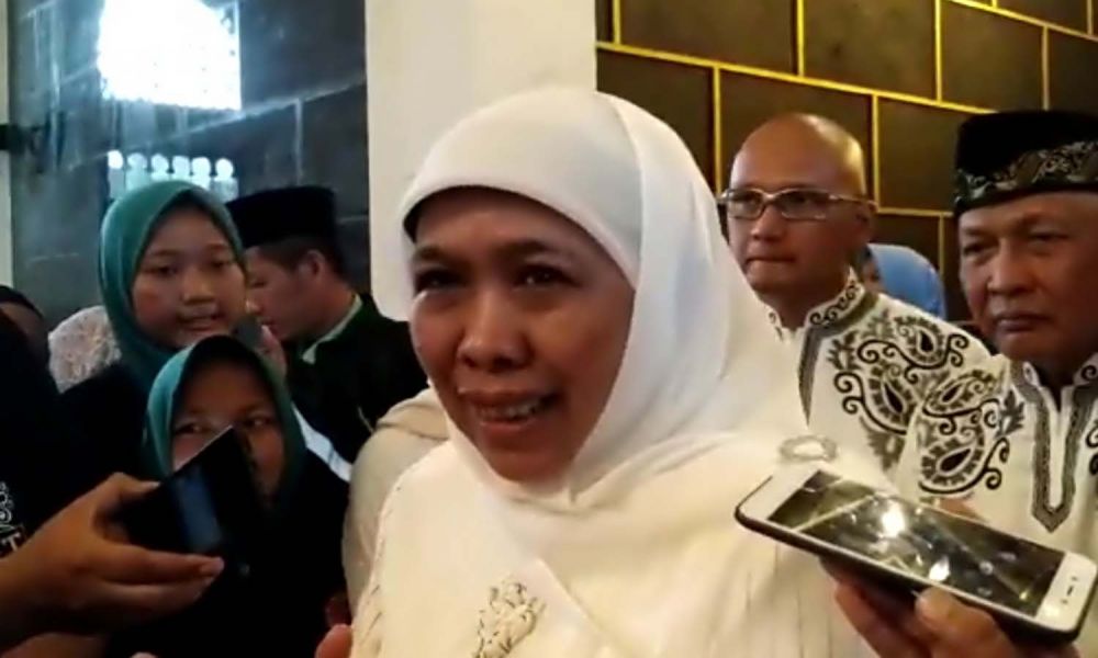 Gubernur Khofifah usai peresmian Masjid Ar-Rahman di Kota Blitar