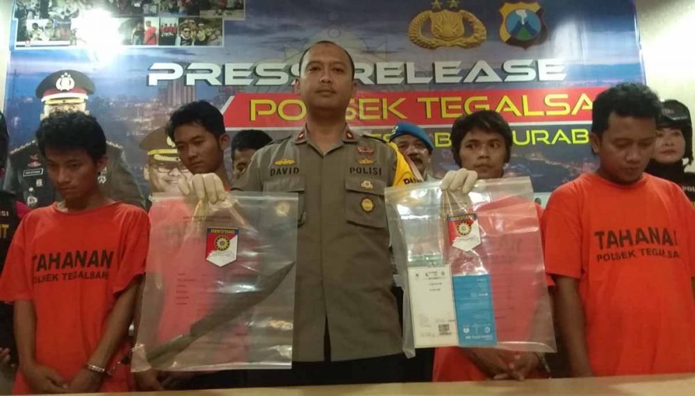 Bacok Korban saat Curi Motor, Komplotan Teddy Cs Diringkus