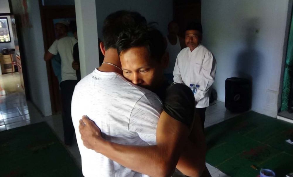 Korban investasi sapi perah asal Luar Jawa di penampungan korban di Kecamatan Pulung, Kabupaten Ponorogo