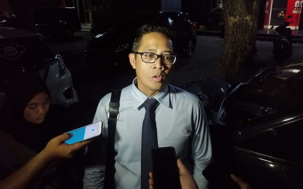 Kuasa Hukum SA, Ari Hans Simaela di Mapolda Jatim