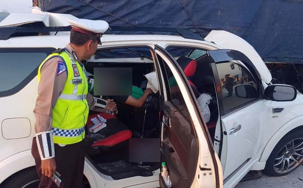 Kondisi penumpang mobil Terios saat terlibat kecelakaan di Tol Ngawi