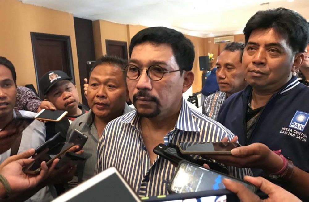 Irjen Pol (Purn) Machfud Arifin usai bersilaturahmi dengan DPD PAN Kota Surabaya