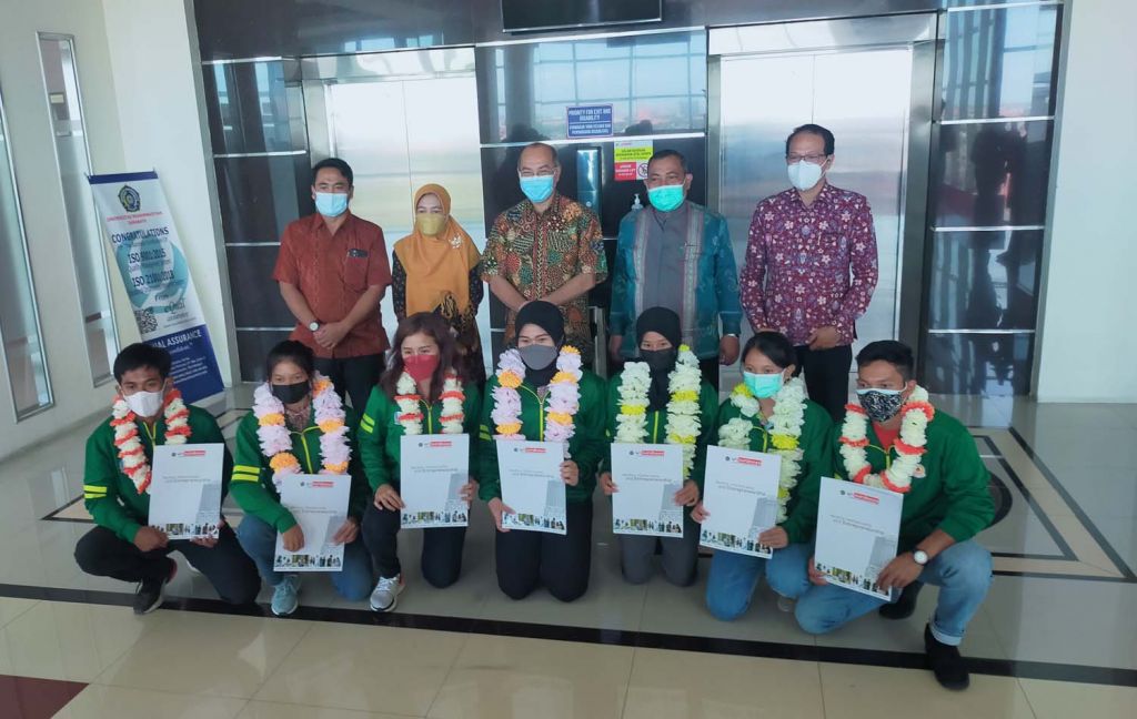 9 Mahasiswa UMSurabaya Berlaga di PON Papua, Rektor Janjikan Bonus Khusus