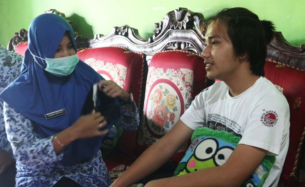 Eka Danang Susanto saat berada di rumahnya di Ponorogo