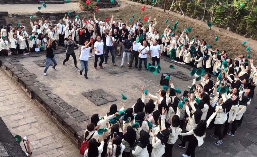 Uniknya Masa Orientasi Mahasiswa Universitas Wijaya Kusuma Surabaya