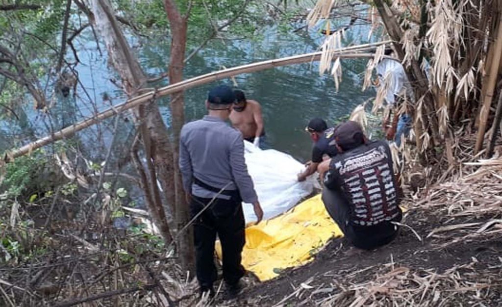 Ditemukan Luka Pada Leher Mayat Pria Telanjang di Probolinggo