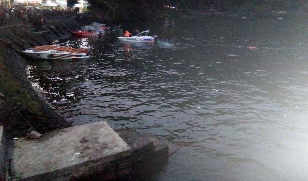 Wisatawan Tewas Tenggelam saat Ambil Air Awet Muda di Telaga Sarangan