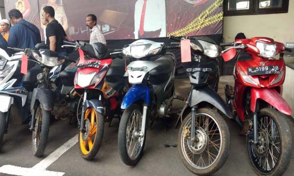 Motor hasil kejahatan yang disita Jatanras Polda Jatim beberapa waktu lalu