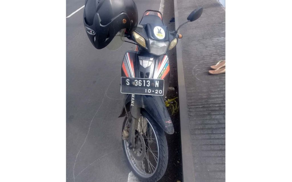 Motor misterius yang ditemukan di Jembatan Ngrame, Pungging, Mojokerto