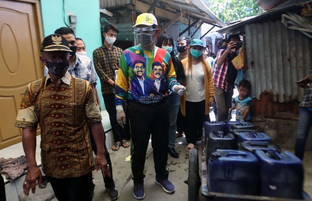 Cawawali Surabaya, Mujiaman saat menyapa warga di Perak Utara