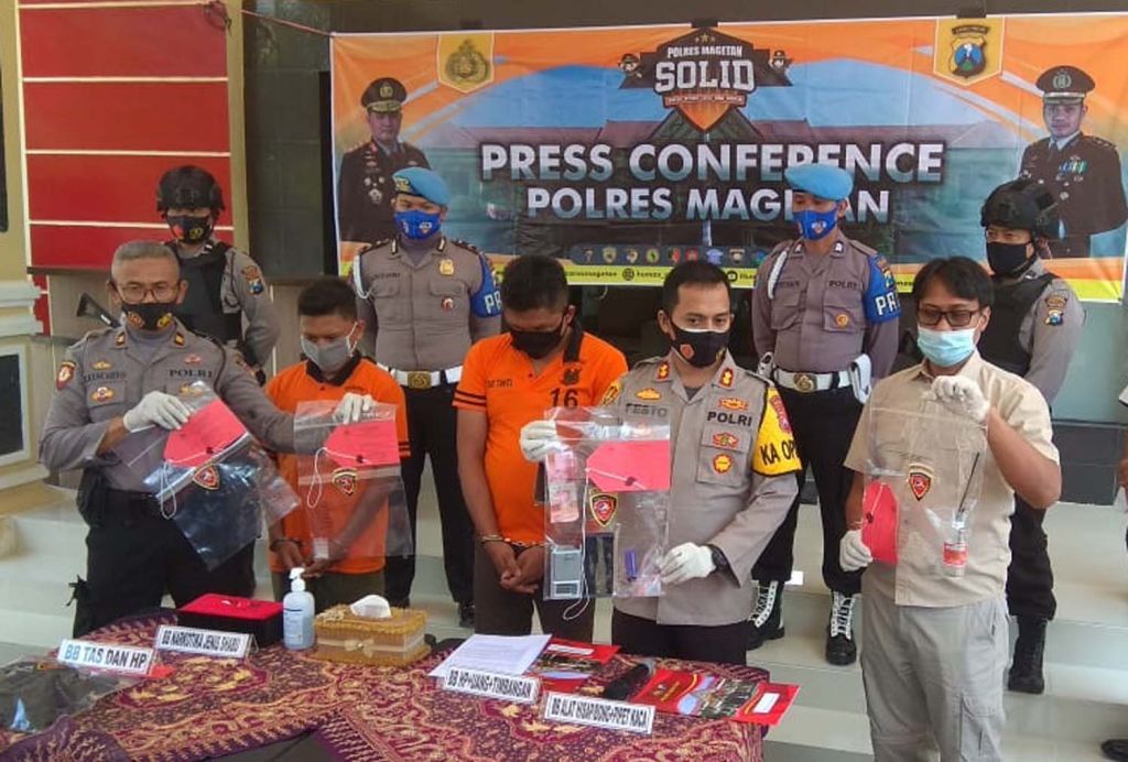 Pengedar dan pengguna narkoba diamankan di Mapolres Magetan