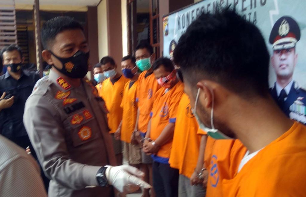 Pengedar narkoba dan obat farmasi diamankan di Mapolres Probolinggo Kota