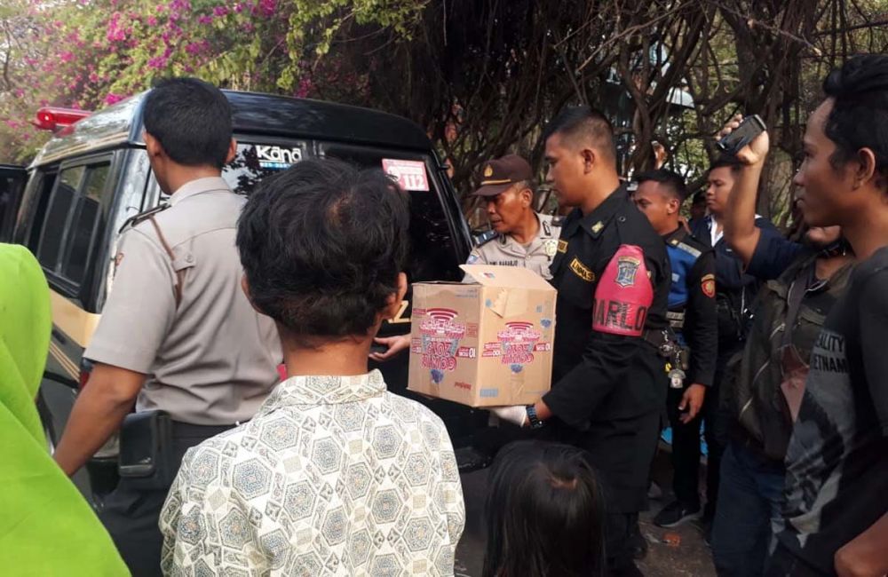 Orok Bayi Terbalut Kain Hitam Ditemukan Terkubur di KenPark Surabaya