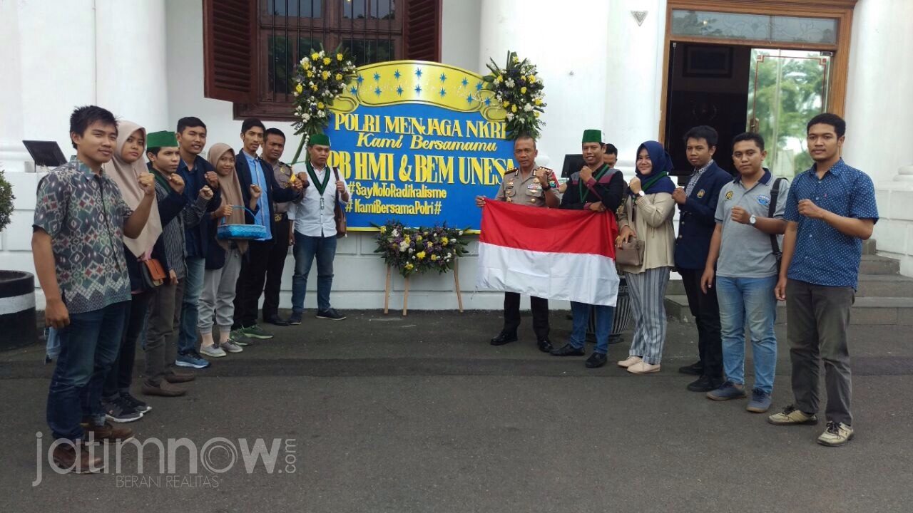 PB HMI saat berkunjung ke Mapolrestabes Surabaya.