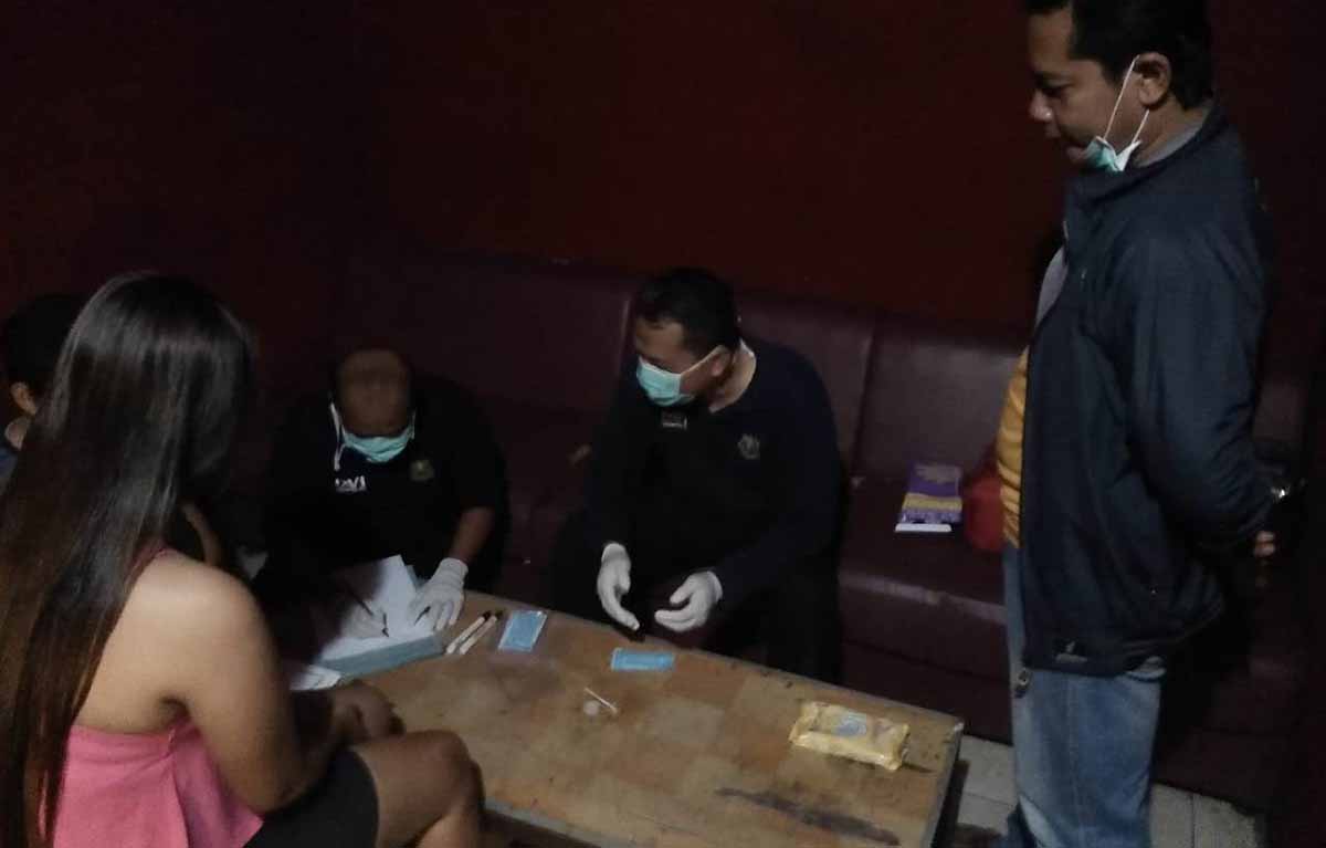 Razia Gabungan di Madiun Amankan Empat PSK