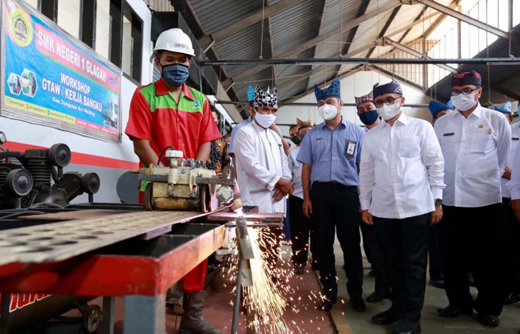 Bina Sekolah Kejuruan di Banyuwangi, INKA Bentuk Ekosistem Industri KA