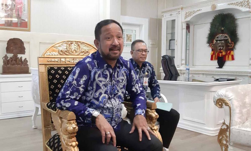 Bupati Ponorogo, Ipong Muchlissoni