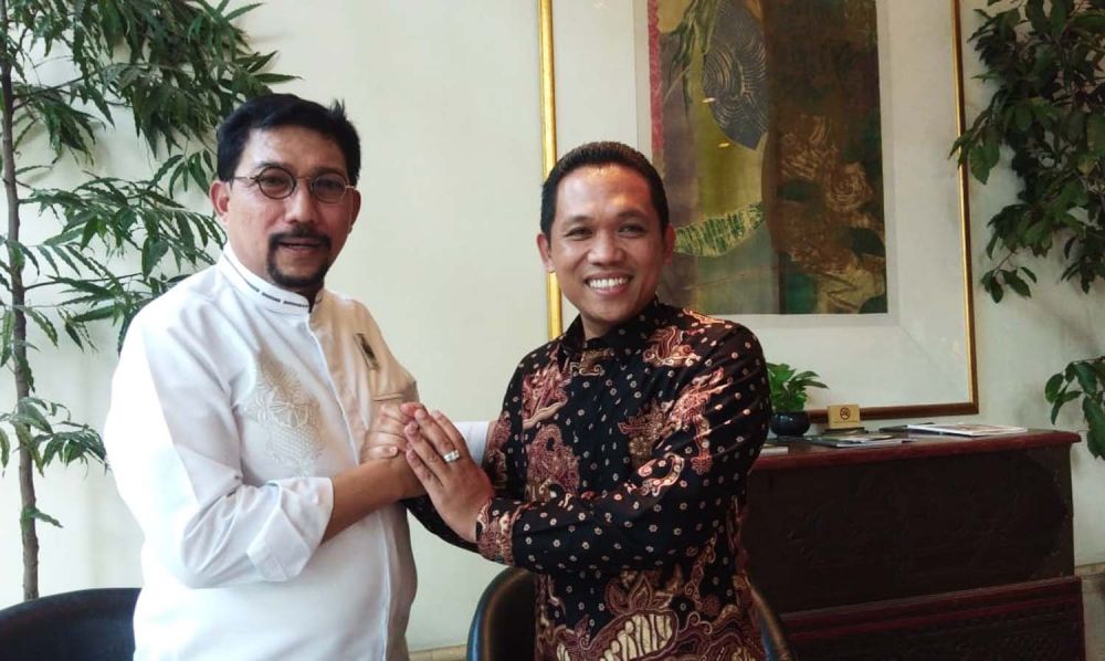 Bupati Lumajang Thoriqul Haq bersama Machfud Arifin di Surabaya