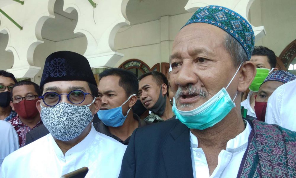 Gus Ali (kanan) dan Cawali Surabaya Irjen Pol (Purn) Machfud Arifin