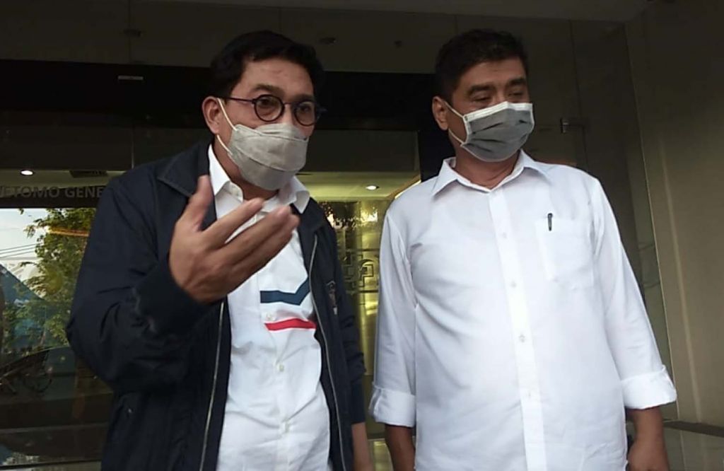 Cawali-Cawawali Surabaya, Machfud Arifin-Mujiaman usai tes psikologi di Graha Amerta, RSU dr Soetomo