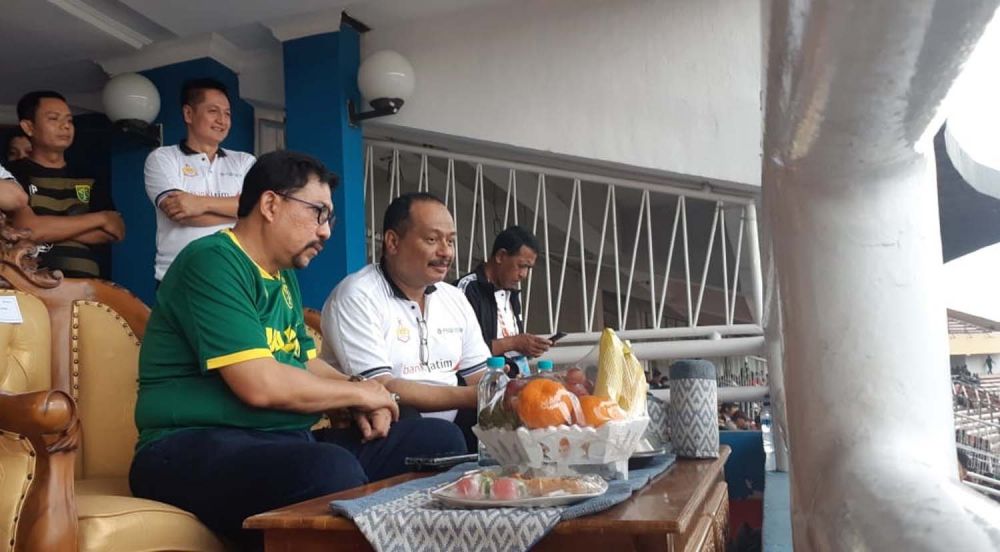 Dukung Persebaya, Machfud Arifin Nonton di Gelora Delta Sidoarjo