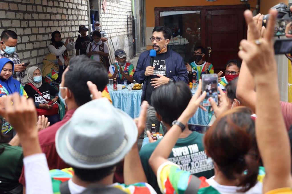 Calon Wali Kota Nomor Urut 2, Machfud Arifin menyapa warga Kapas Madya, Tambaksari, Surabaya