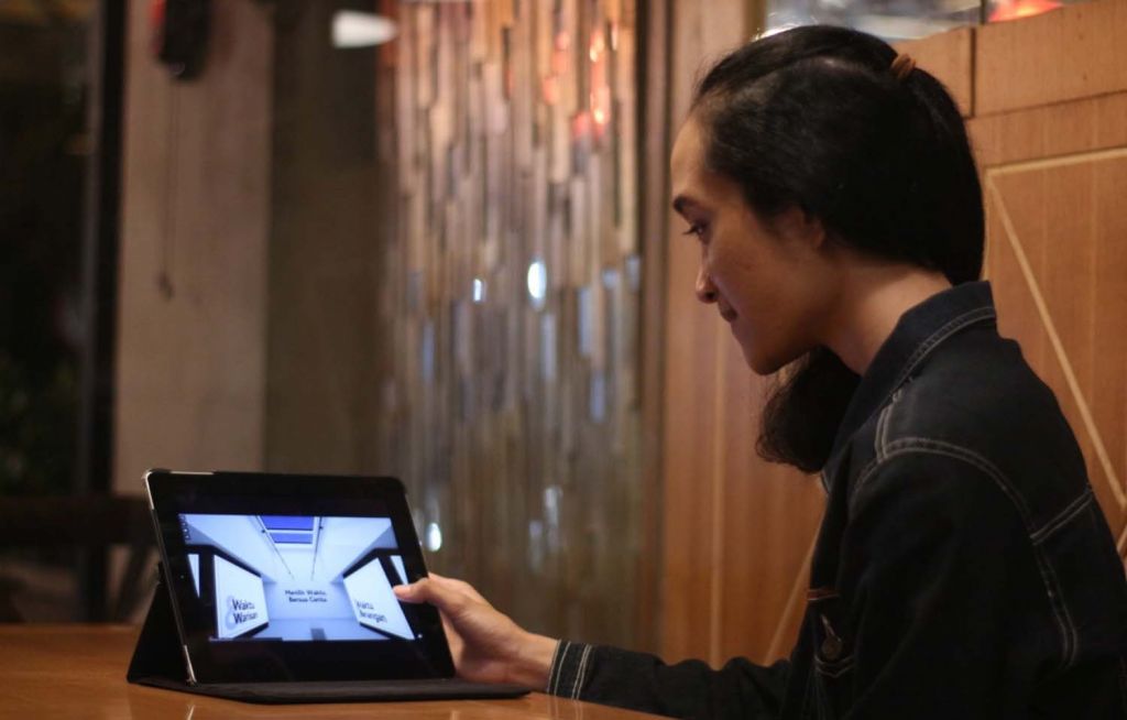 UK Petra Surabaya menggelar pameran foto secara virtual