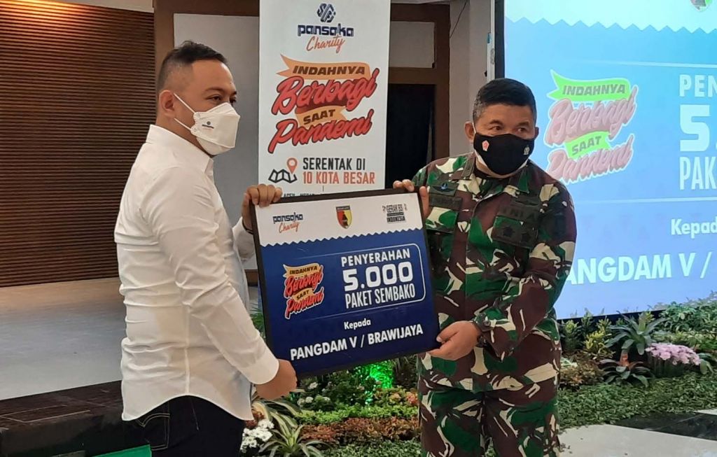 CEO Pansaka Charity, Dinar Wahyu Saptian Dyfrig dan Irdam V Brawijaya, Brigjen Arie Subekti