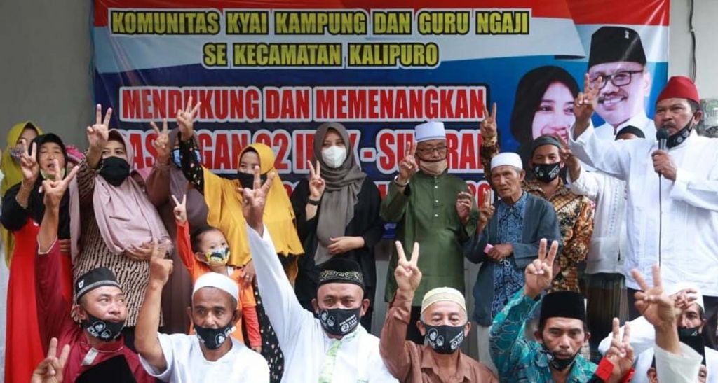 Para kiai kampung, bu nyai, ustaz-ustazah dan guru ngaji se Kecamatan Kalipuro dukung Ipuk-Sugirah