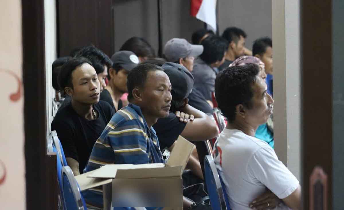 Raya Gubeng Ambles, Polisi Periksa 11 Pekerja Proyek RS Siloam