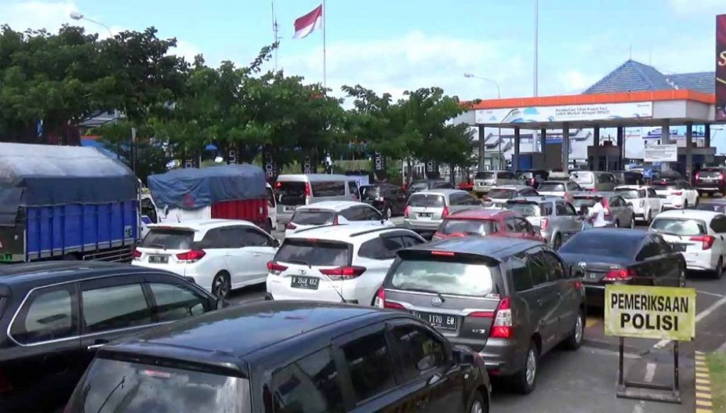 Aktivitas di Pelabuhan Ketapang Banyuwangi sebelum Pandemi Covid-19 (Foto: Dok. jatimnow.com)