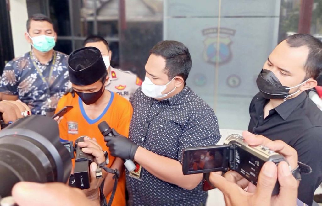 Pelaku pembunuhan pria diamankan di Mapolrestabes Surabaya