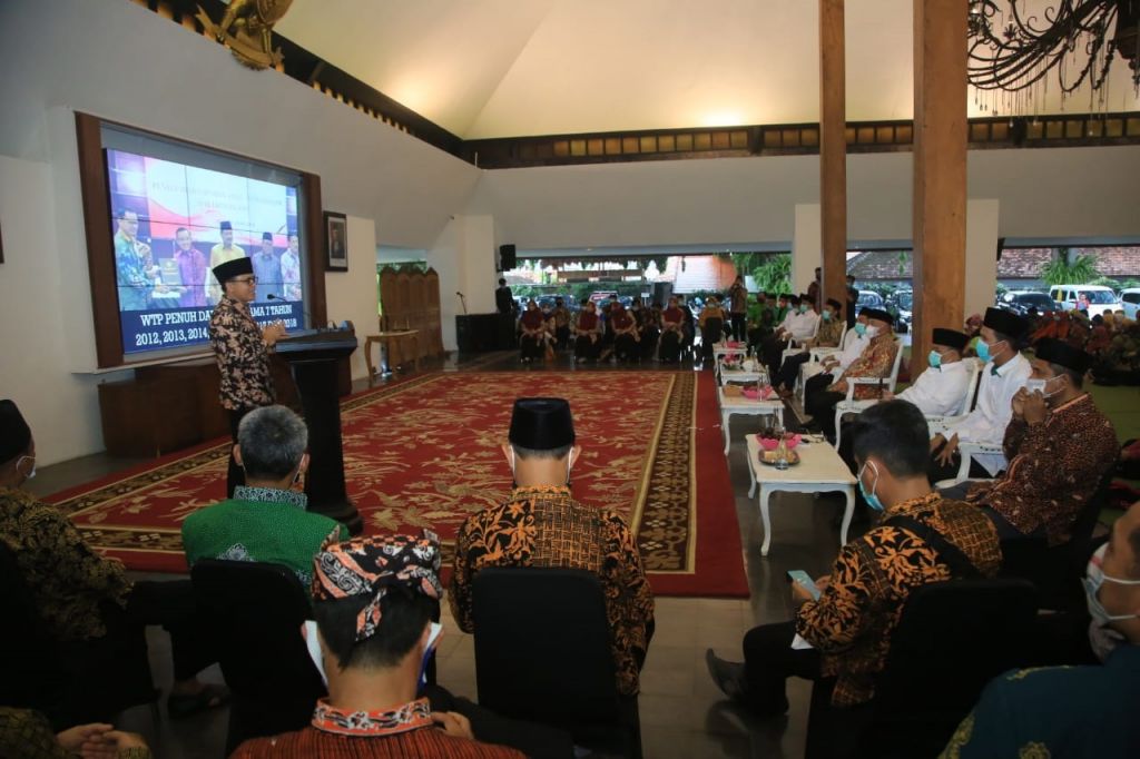 Bupati Anas melantik pimpinan Baznas Banyuwangi masa bakti 2020-2025