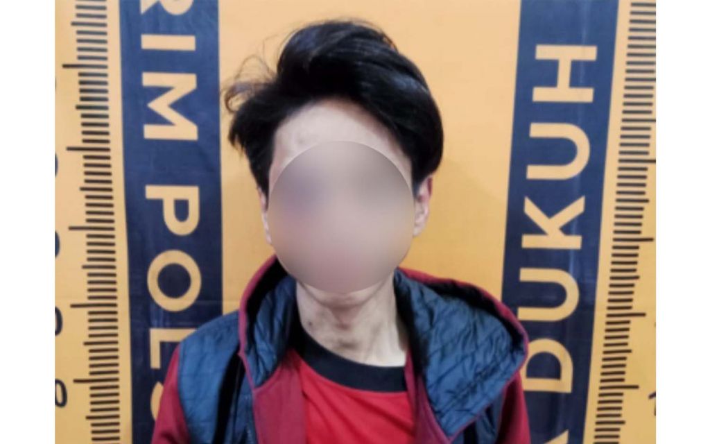 Pembobol kotak amal musala diamankan di Mapolsek Dukuh Pakis, Surabaya