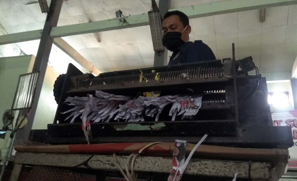 Ribuan Surat Suara Rusak untuk Pilkada Mojokerto 2020 Dimusnahkan