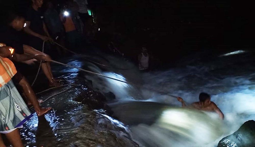 Bocah Perempuan di Pasuruan Dilaporkan Hilang Terseret Banjir