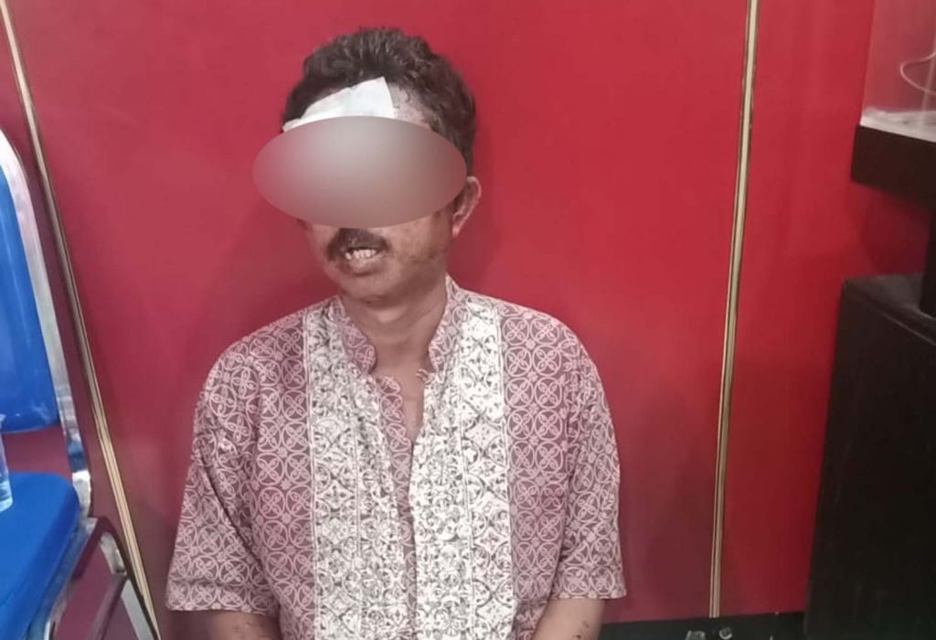 Pencuri yang dihajar warga diamankan di Mapolsek Kenjeran, Surabaya